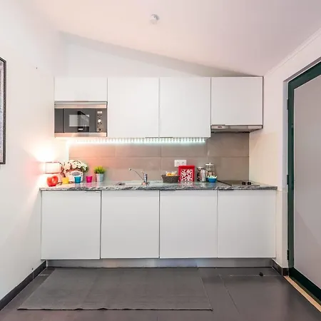 Guestready - Modern And Charming Studio In Estoril Apartmán